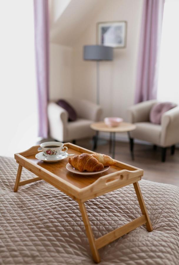 Apartamenty "La Villa" Z Klimatyzacja, Ogrodem, Parkingiem, Blisko Centrum クドヴァ・ズドゥルイ エクステリア 写真